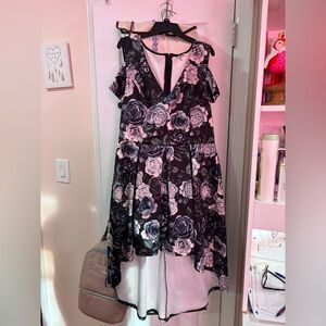 Floral Black and White Women's Dress Size XL Charlotte Russe